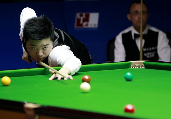 引人注目 引人注目