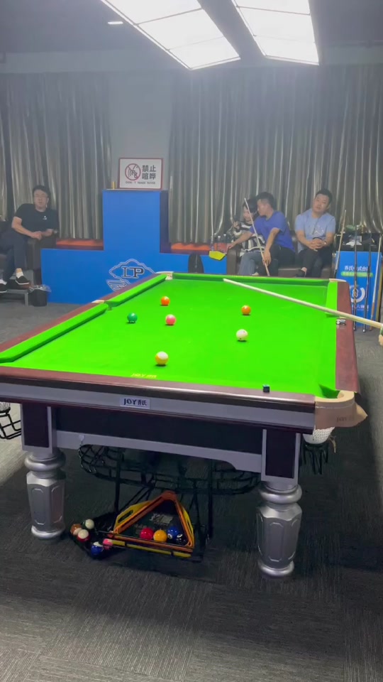 赛季中后半 赛季中后半