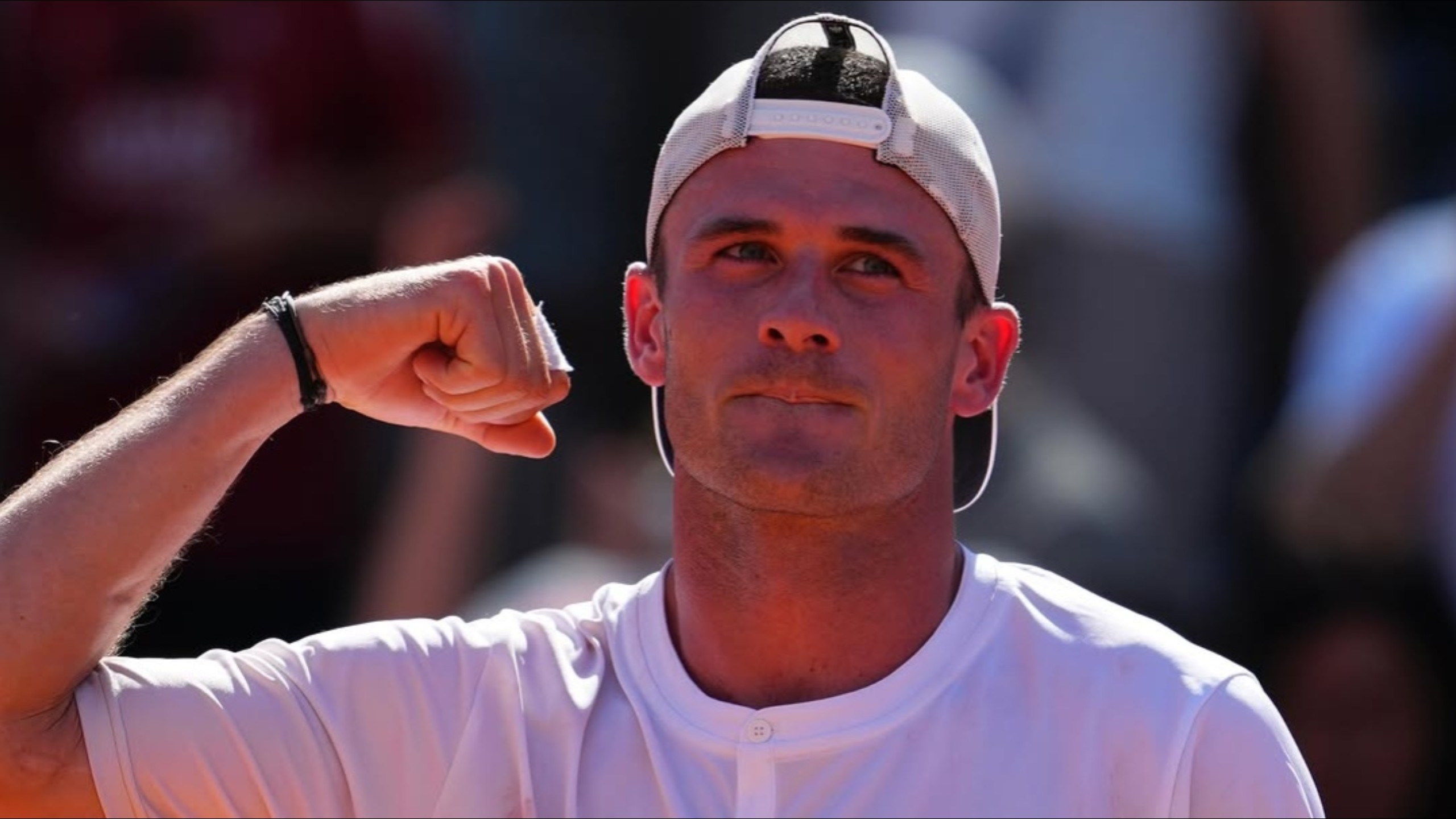 利充满期待 利充满期待