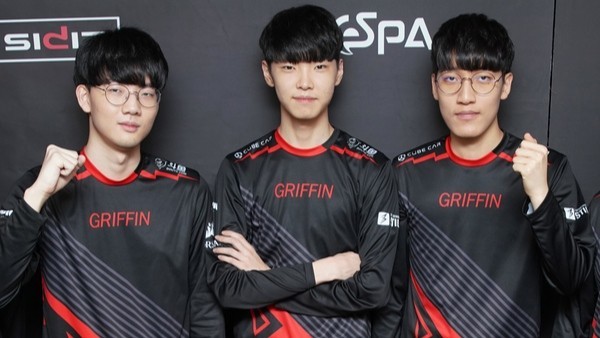 位篮球明星 位篮球明星