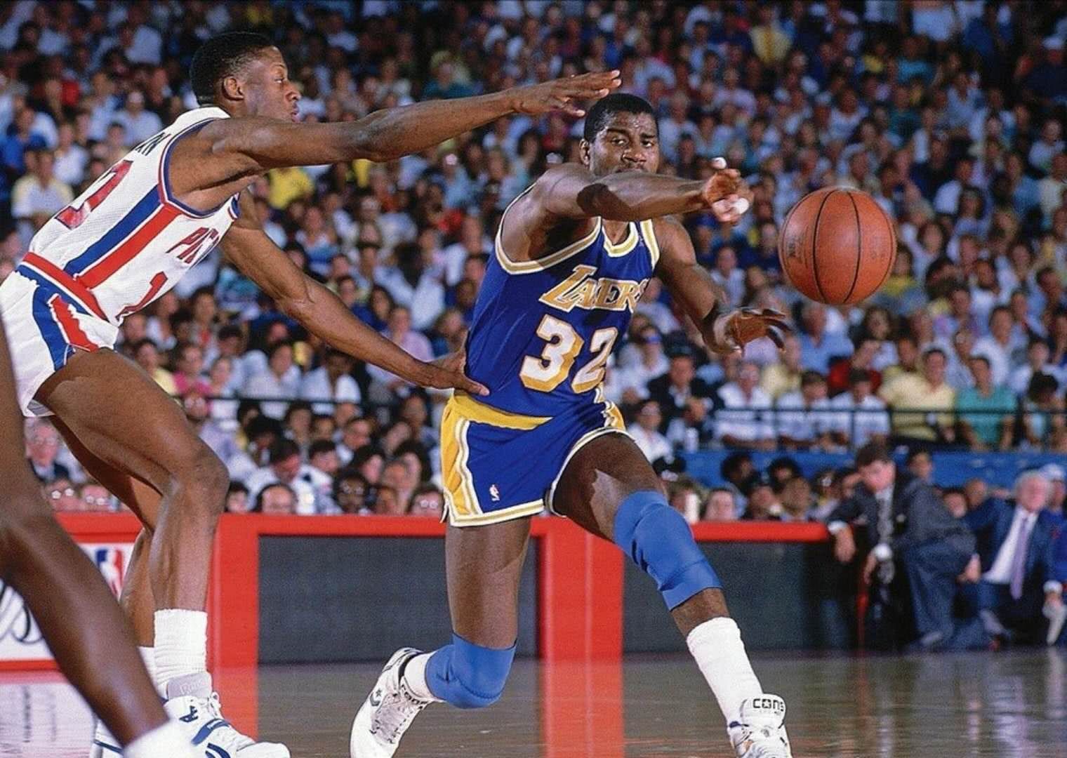 表现逐渐被 表现逐渐被