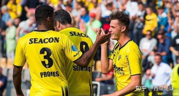 在现代教育 在现代教育