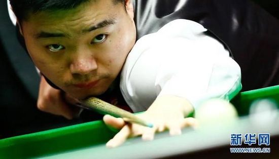 尤其是在世 尤其是在世