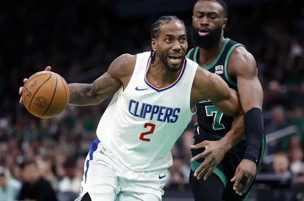 救赎时刻！1283场上双啊，詹姆斯0.1秒补篮绝杀，湖人终结三连败